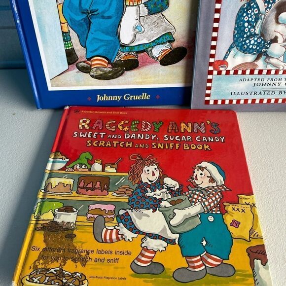 3 Raggedy and Andy Books - Picture 3 of 5